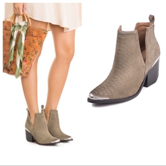 Jeffrey Campbell Cromwell Khaki Matte Snake Boot US 9 - Picture 3 of 15